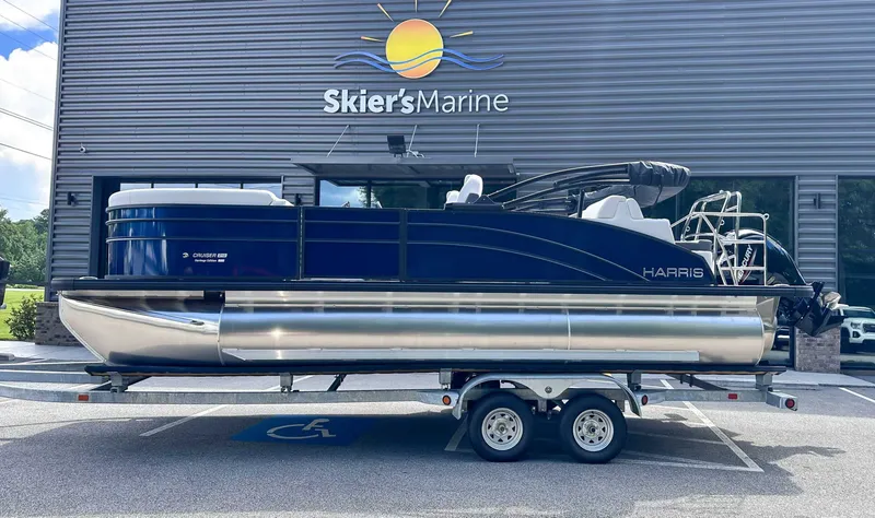 The Image of Harris Cruiser 210 SLDH 2026 at Skier's Marine. - 1
