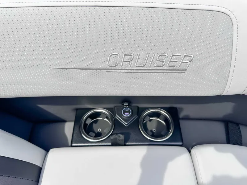Slide: The Image of 2026 Harris Cruiser 210 SLDH interior with cup holders. - 24