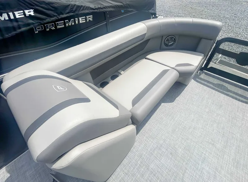 Slide: The Image of Luxurious seating in Premier 200 Sunscape RF 2025 boat. - 9