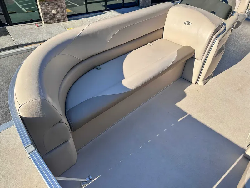 Slide: The Image of 2015 Avalon 2223 LS boat interior seating - 16