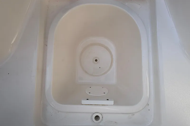 Slide: The Image of Livewell compartment on a 2022 Sea Fox 228 Commander boat. - 41