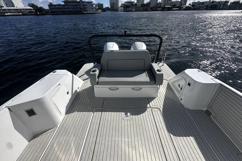 Slide: The Image of Cruisers 38 VTR 2026 - 19