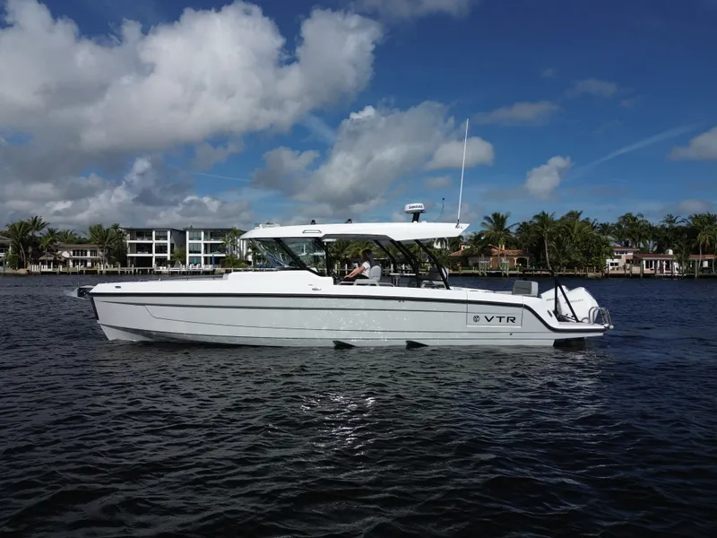 Slide: The Image of Cruisers 38 VTR 2026 - 9