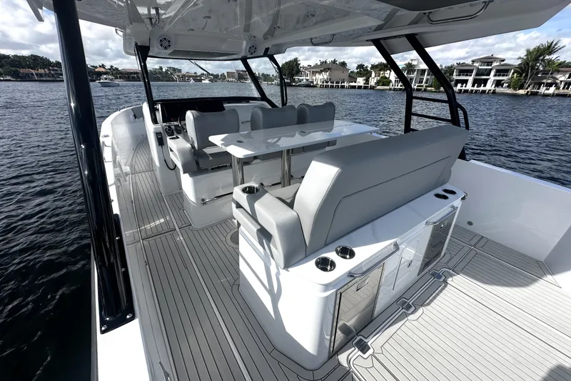 Slide: The Image of Cruisers Yachts 38 VTR 2026 - 26