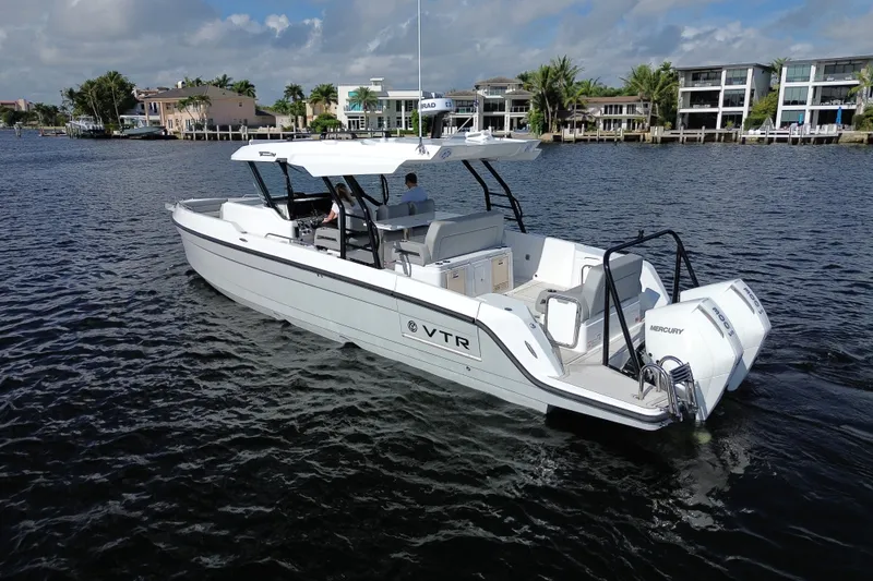 Slide: The Image of Cruisers Yachts 38 VTR 2026 - 7