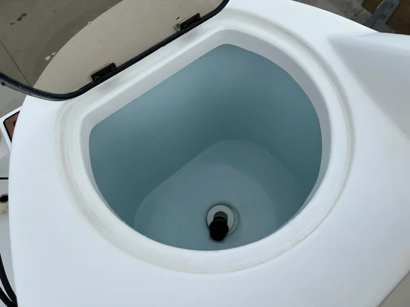 Slide: The Image of Sea Fox 226 Traveler 2018 - 23