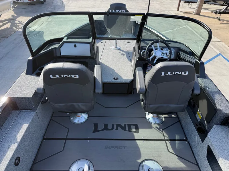 Slide: The Image of Lund Impact XS 1875 Sport w/ 150HP 2026 - 2