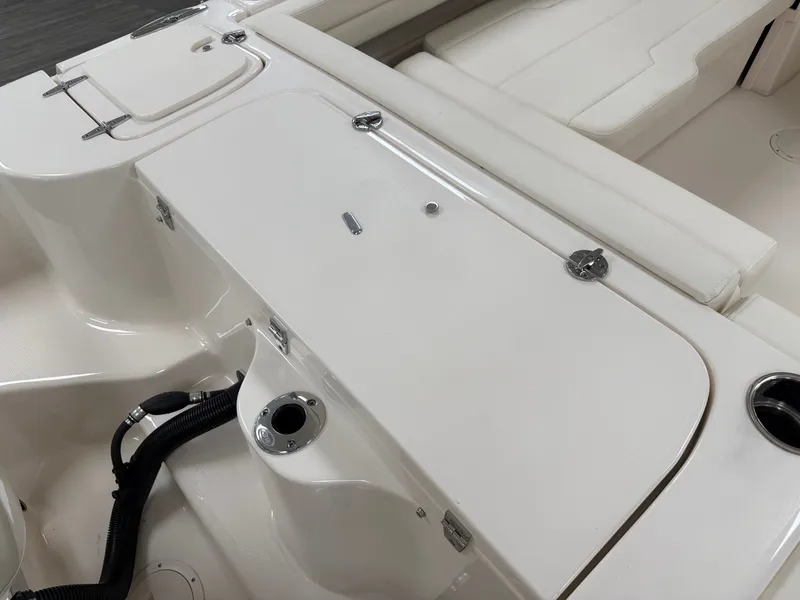 Slide: The Image of Grady-White Freedom 275 2026 - 13