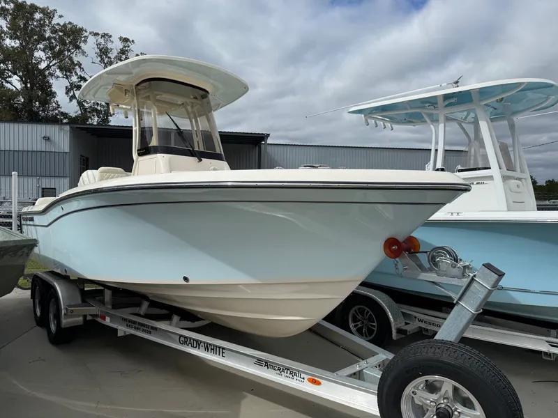 The Image of Grady-White Fisherman 216 2025 - 1