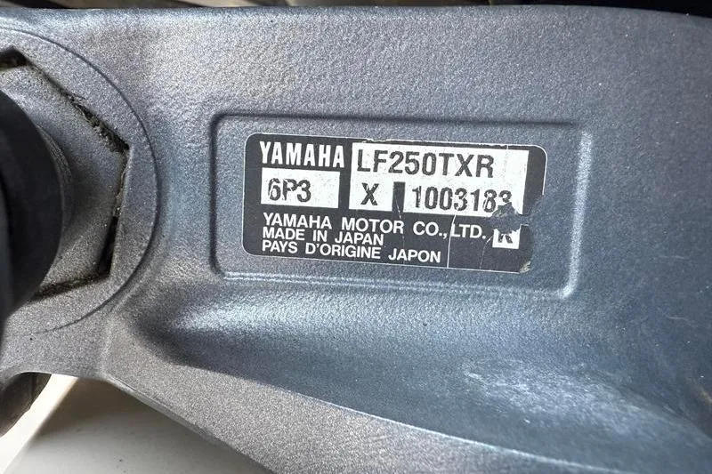 Slide: The Image of Yamaha LF250TXR engine label on 2007 Grady-White Bimini 306, made in Japan. - 41
