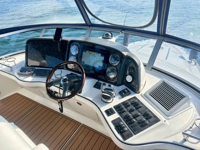 Slide: The Image of 2009 Sea Ray 44 Sedan Bridge - Image 17 - 17