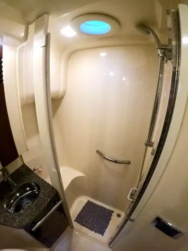 Slide: The Image of 2009 Sea Ray 44 Sedan Bridge - Image 34 - 34