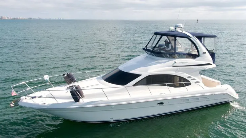 Slide: The Image of 2009 Sea Ray 44 Sedan Bridge - Image 5 - 5