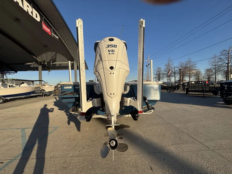 Slide: The Image of Tidewater 2500 Carolina Bay 2024 - 16