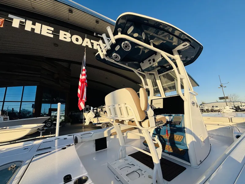 Slide: The Image of Tidewater 2500 Carolina Bay 2024 - 17