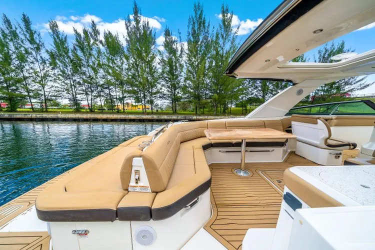 Slide: The Image of 2021 Sea Ray 400 Slx - Image 18 - 18
