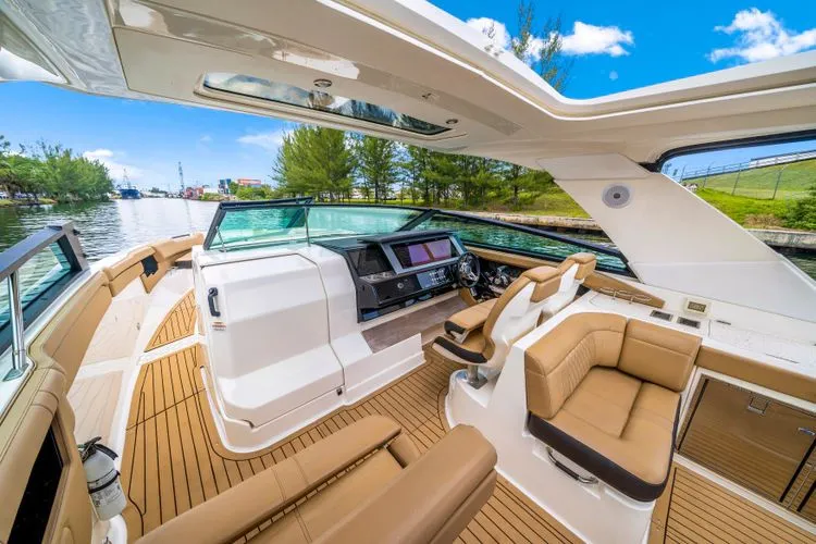 Slide: The Image of 2021 Sea Ray 400 Slx - Image 24 - 24