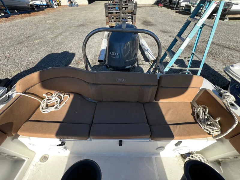 Slide: The Image of Sea Hunt Ultra 219 2022 - 19