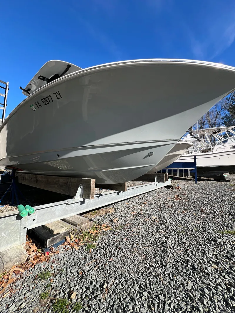 Slide: The Image of Sea Hunt Ultra 219 2022 - 5