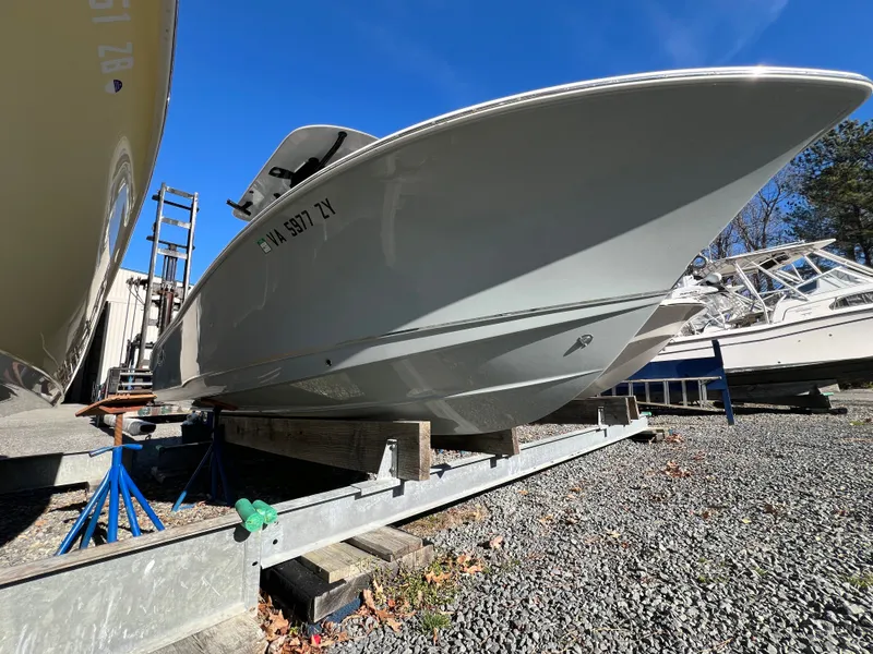 Slide: The Image of Sea Hunt Ultra 219 2022 - 6