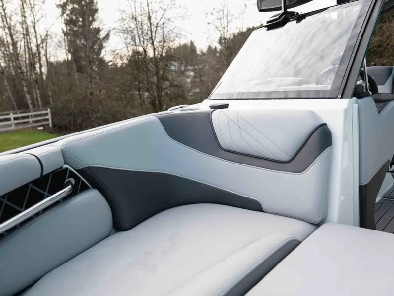 Slide: The Image of Nautique Super Air Nautique GS24 2021 - 13