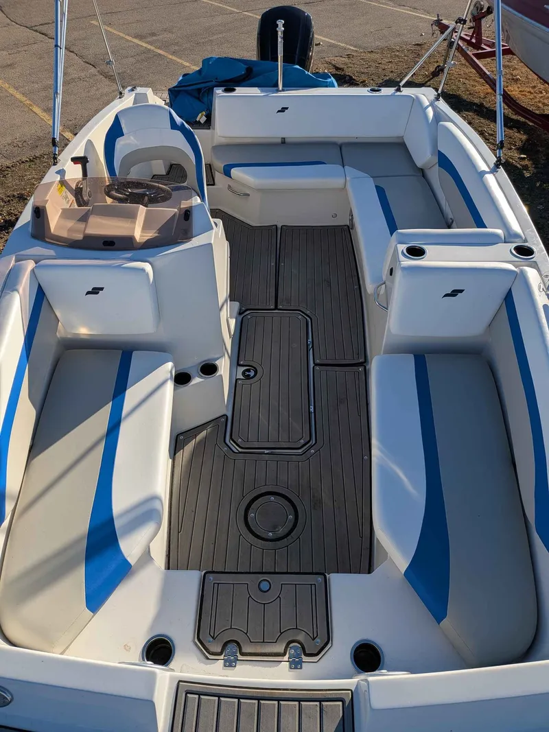 Slide: The Image of Starcraft 171 SVX OB 2023 - 14