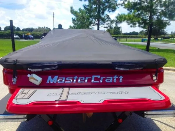 Slide: The Image of Mastercraft ProStar 197 2012 - 10