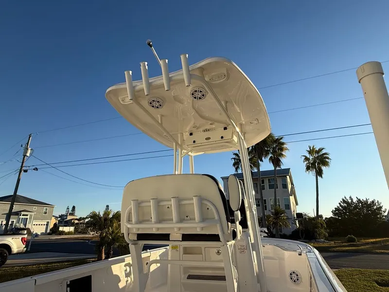 Slide: The Image of Tidewater 2110 Bay Max 2023 - 6