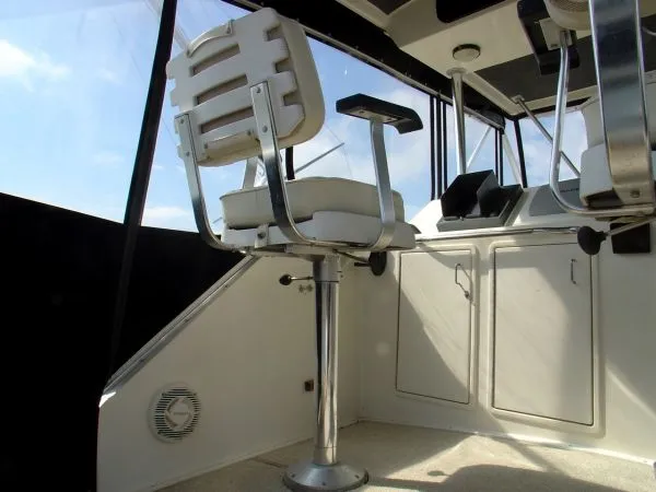 Slide: The Image of Ocean Yachts 55 Super Sport 1990 - 11