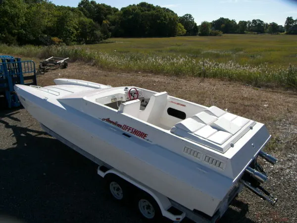 Slide: The Image of Amer American Offshore 2600 1994 - 2