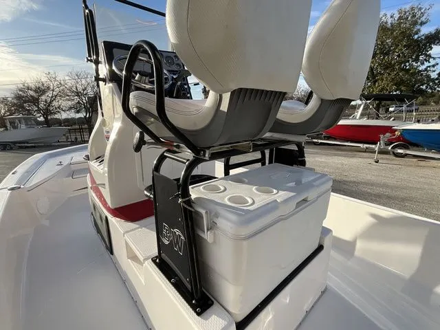 Slide: The Image of Blue Wave 2200STL 2016 - 10