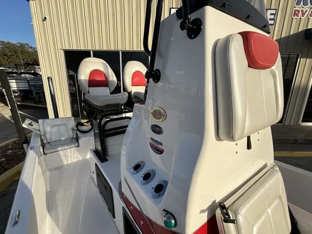 Slide: The Image of Blue Wave 2200STL 2016 - 16