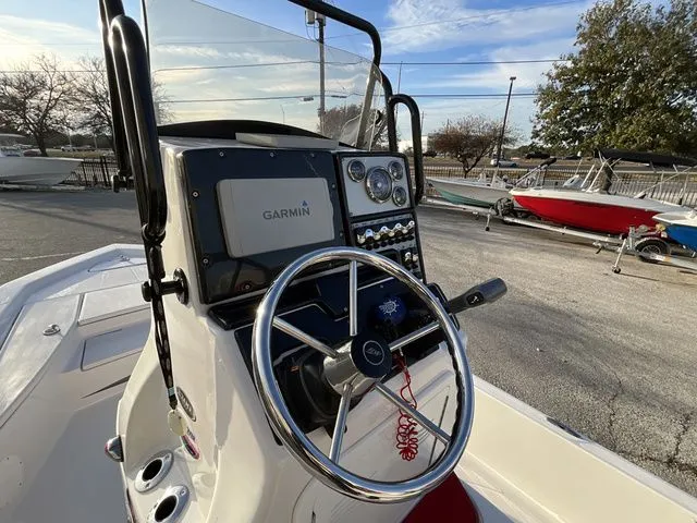 Slide: The Image of Blue Wave 2200STL 2016 - 6