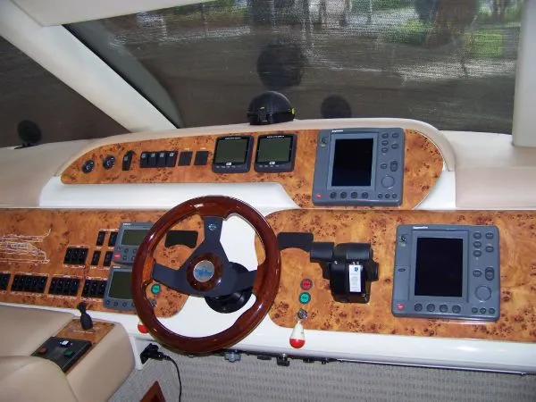Slide: The Image of Sealine T51 2001 - 11