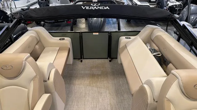 Slide: The Image of Veranda 22RC Vista View W/Yamaha 150 No Trailer 2026 - 14