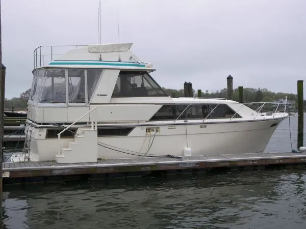 Slide: The Image of Pacemaker Motoryacht 1979 - 1
