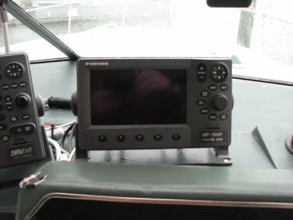 Slide: The Image of Sea Ray 300 Weekender 1988 - 5
