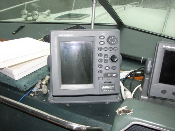 Slide: The Image of Sea Ray 300 Weekender 1988 - 6