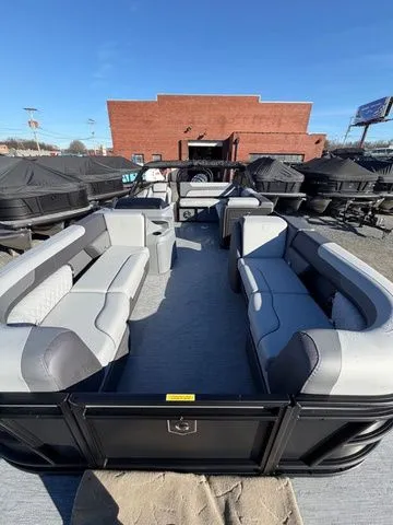 Slide: The Image of Godfrey Sweetwater 2286 SFL Tritoon - Yamaha 150 2026 - 7