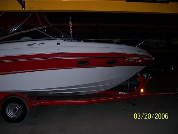 Slide: The Image of Four Winns 245 Sundowner 2004 - 0