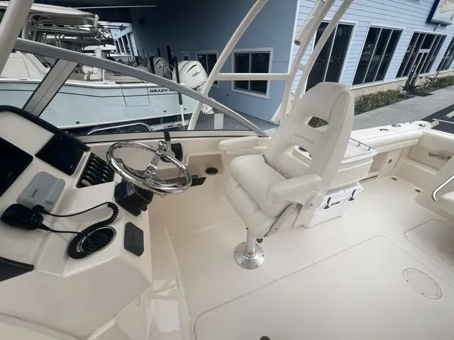 Slide: The Image of Grady-White Freedom 235 2020 - 16