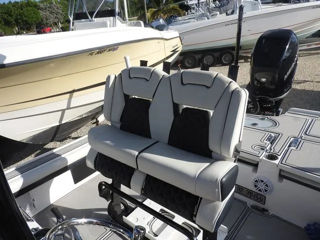 Slide: The Image of Tidewater Carolina Bay Custom 2500 2023 - 6