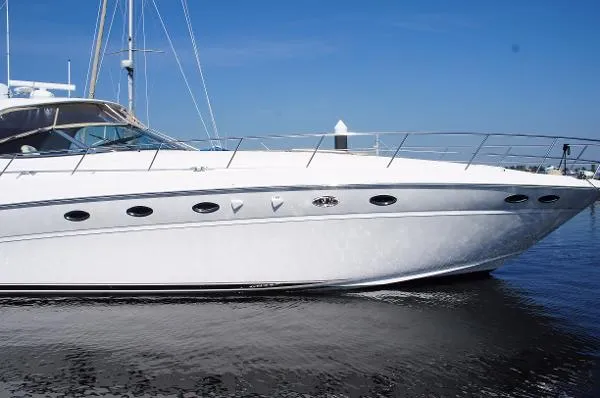 Slide: The Image of Sea Ray Sundancer 2001 - 1