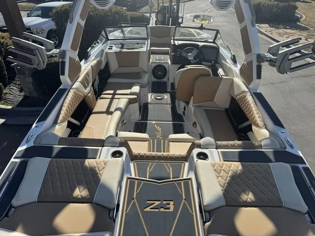 Slide: The Image of Tigé Z3 2026 - 11