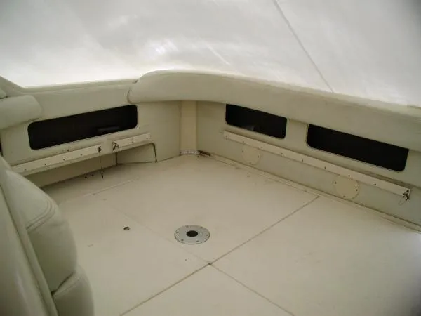 Slide: The Image of Sea Ray SUNDANCER 300 1997 - 7