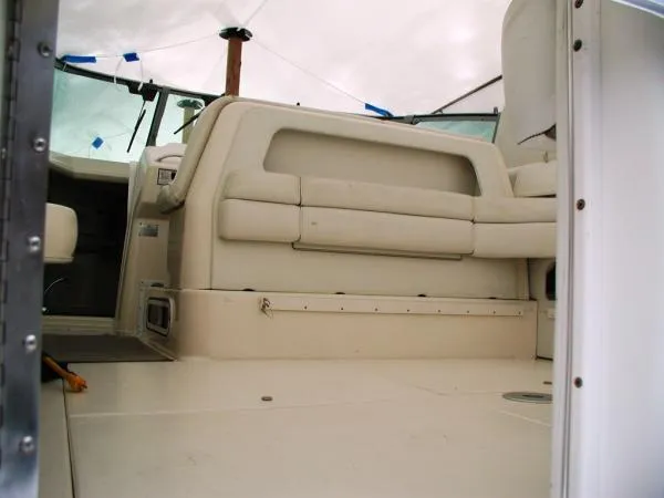 Slide: The Image of Sea Ray SUNDANCER 300 1997 - 8