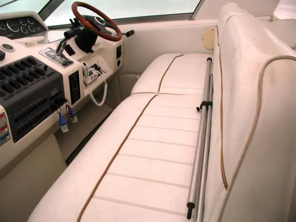 Slide: The Image of Sea Ray SUNDANCER 300 1997 - 9