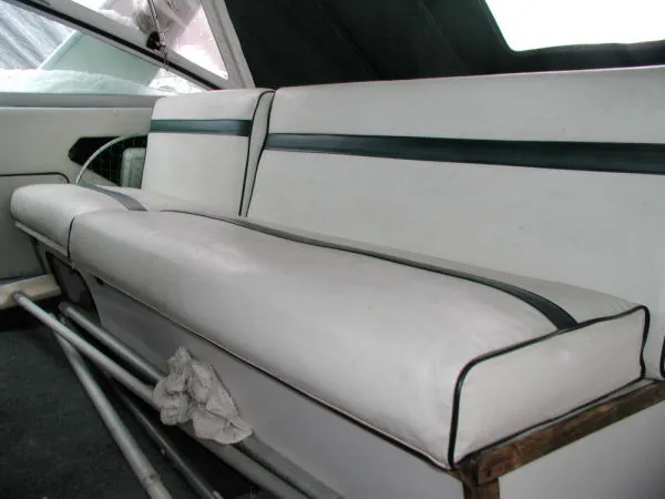 Slide: The Image of Sea Ray Sundancer 1986 - 10