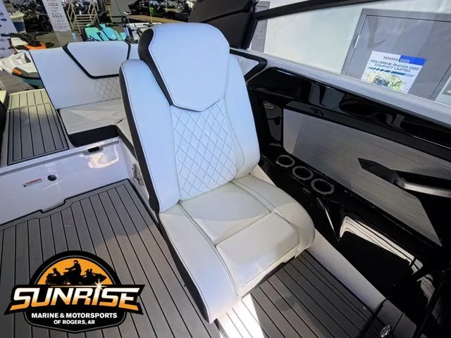 Slide: The Image of Yamaha 222S 2026 - 20