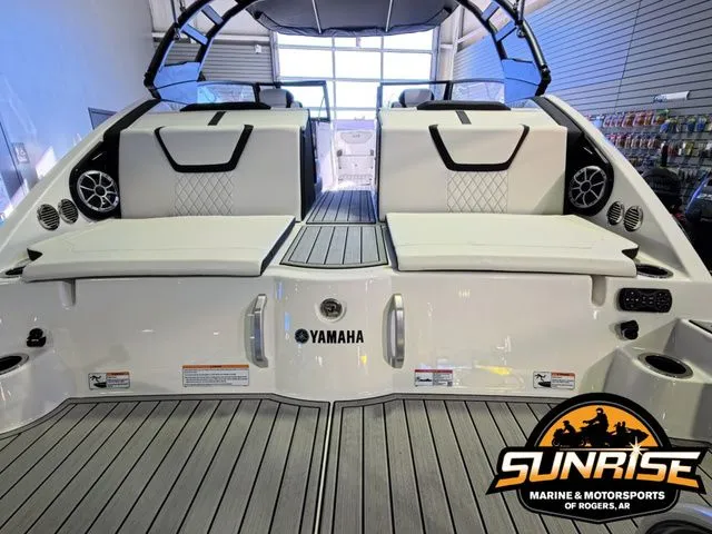 Slide: The Image of Yamaha 222S 2026 - 28